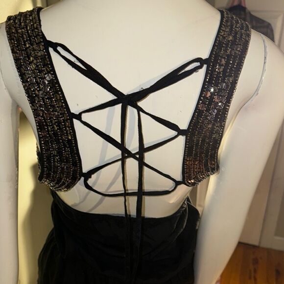 Guess black  Beaded silk vibes  blouse - Picture 7 of 11